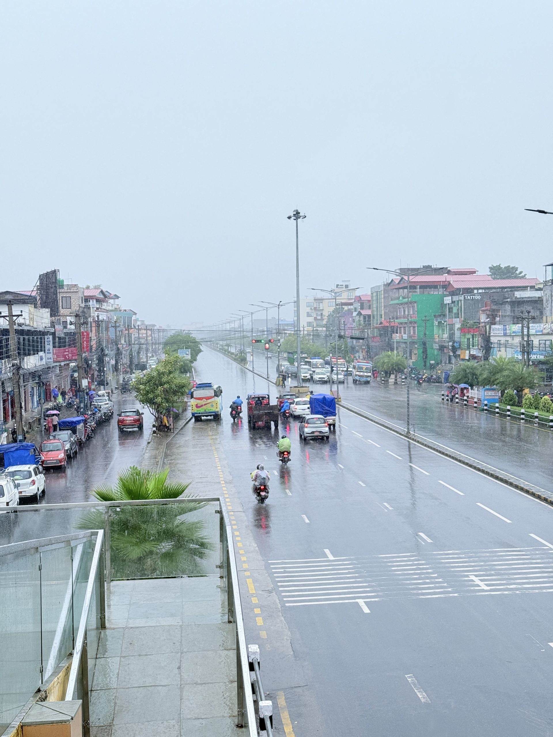 देशका धेरै स्थानमा भारी वर्षाको सम्भावना, सतर्कता अपनाउन आग्रह